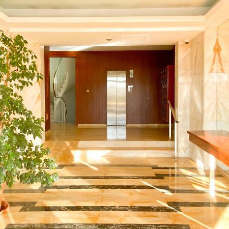 Blvd De La Croisette 82A, Cannes, La Reale Bagian luar foto