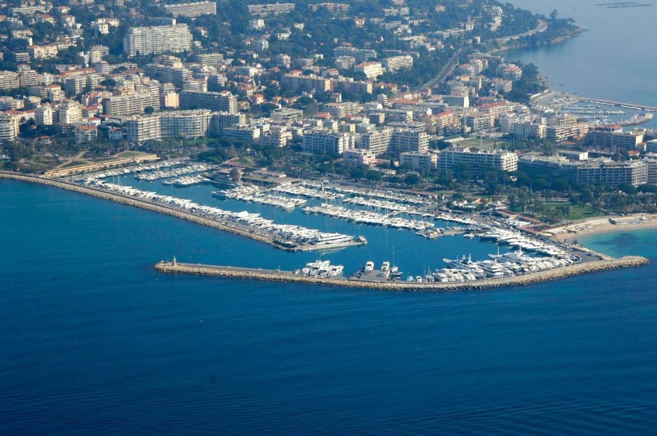 Blvd De La Croisette 82A, Cannes, La Reale Bagian luar foto